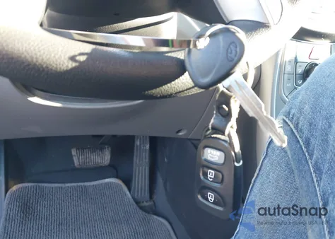 2016 Hyundai Elantra Se из США, поврежденный, VIN 5NPDH4AE5GH765214